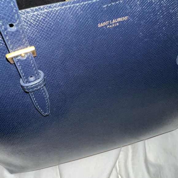 Saint Laurent Boucle Embossed Leather Shopping Tote - Picture 3 of 14